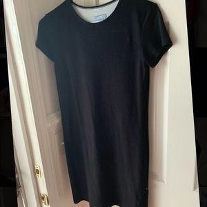 Black T-shirt dress with hidden pocket